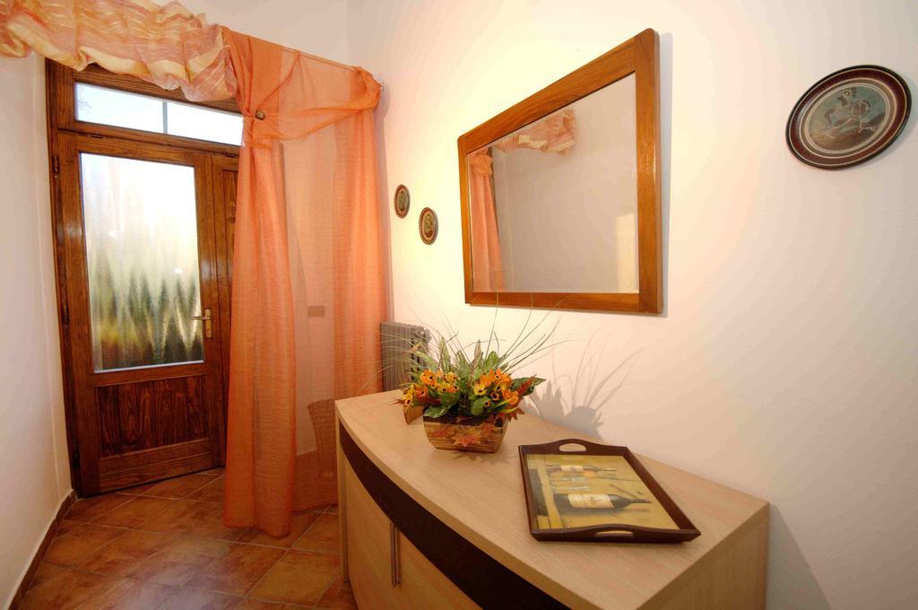 Апартаменты Rosa Dei Venti - Aparment In The Heart Of Bellagio With Parking Номер фото